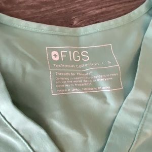 FIGS scrub set. Lime green